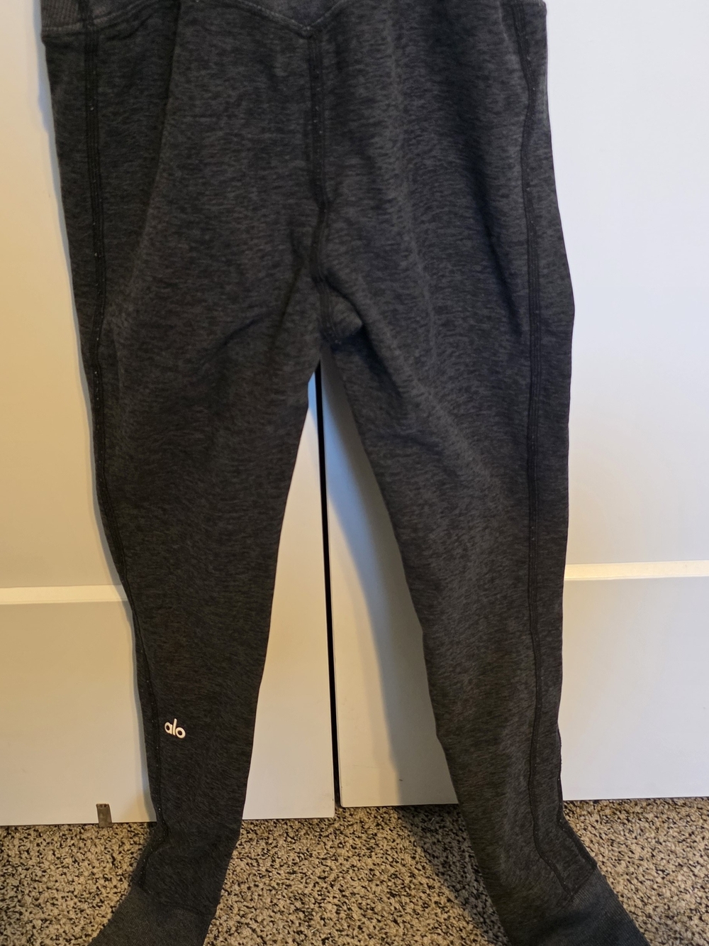 ALO Yoga  Charcoal Gray Active Leggings